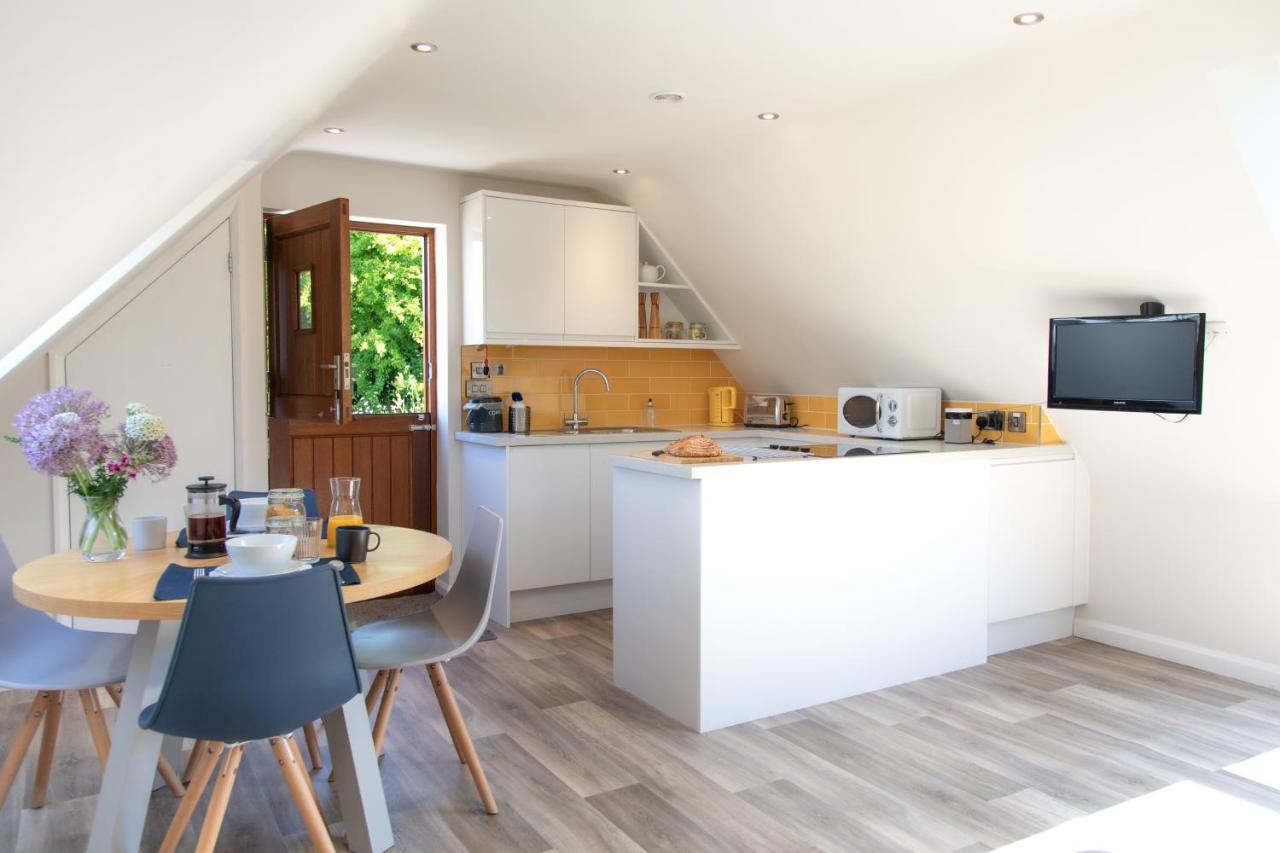 The Roost - A Bird'S Eye View In The Countryside Apartamento Cullompton Exterior foto