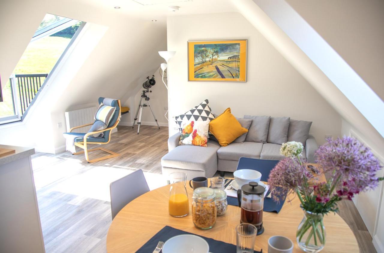 The Roost - A Bird'S Eye View In The Countryside Apartamento Cullompton Exterior foto
